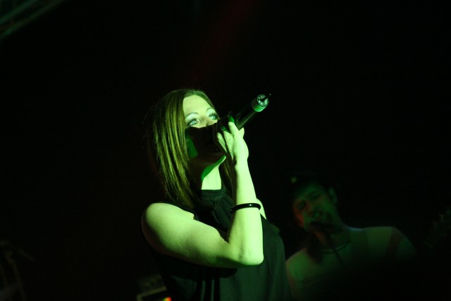 Bettina mit "A Hard Days Night"