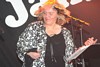 Renate rockt den Chor