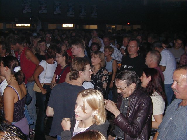 Das Publikum in der Wetterauhalle