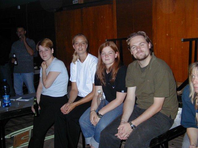 Pia, Sandy, Nina und Thomas