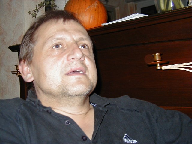 Bernd vor dem Klavier in der Isoletta