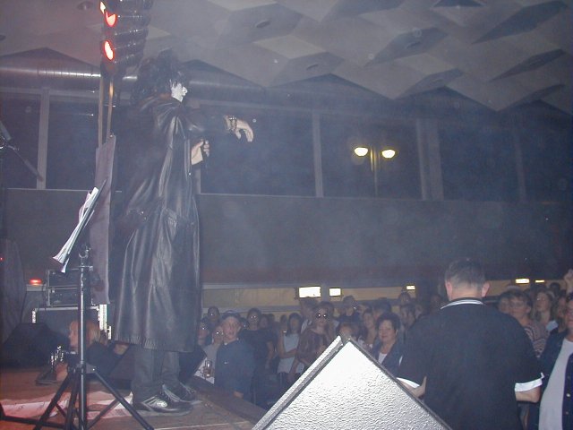 drued-wl2003-b-105.jpg