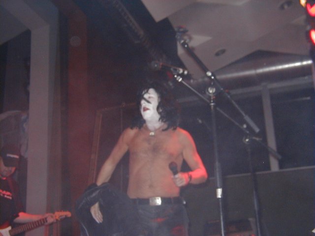 drued-wl2003-b-106.jpg