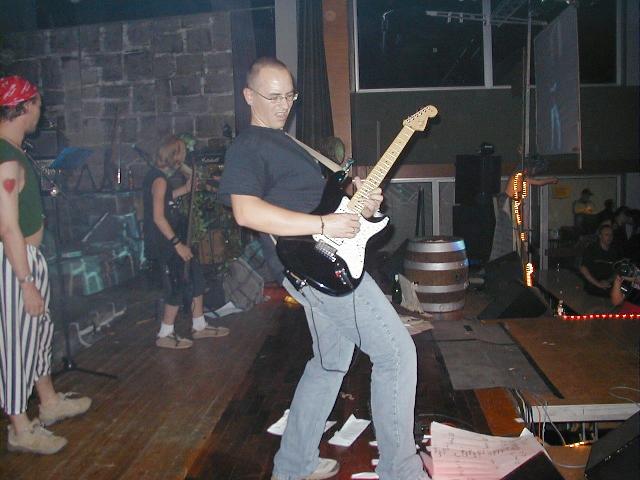 drued-wl2004-b-127.jpg