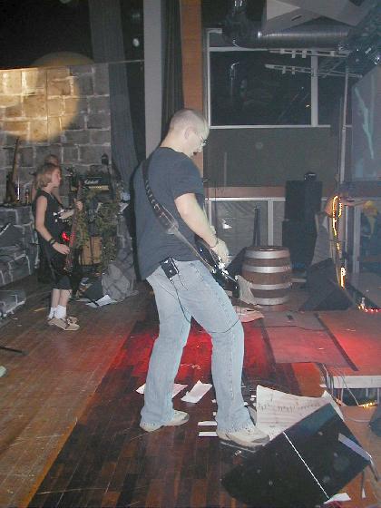 drued-wl2004-b-128.jpg