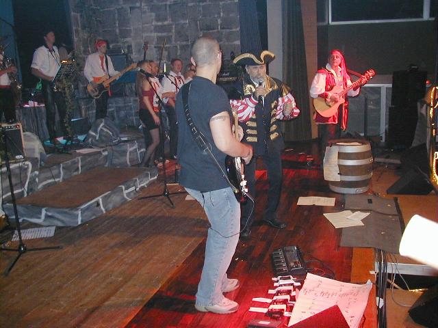 drued-wl2004-b-25.jpg