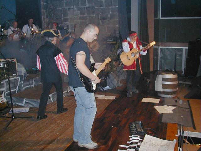 drued-wl2004-b-30.jpg
