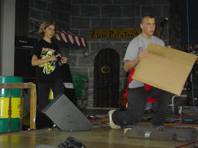 Hier wird noch ein wenig aufgebaut