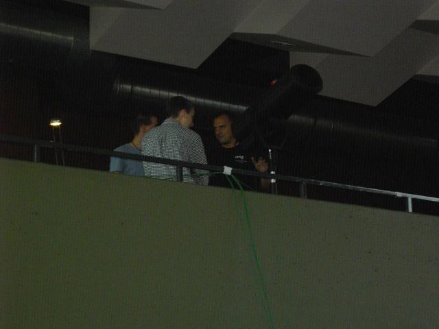 Die Light-Jockeys besprechen sich...