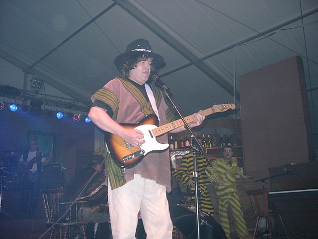 ruela-fest-woelive-2003-37.jpg